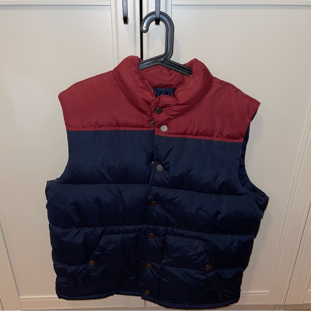 MENS OLD NAVY PUFFER VEST